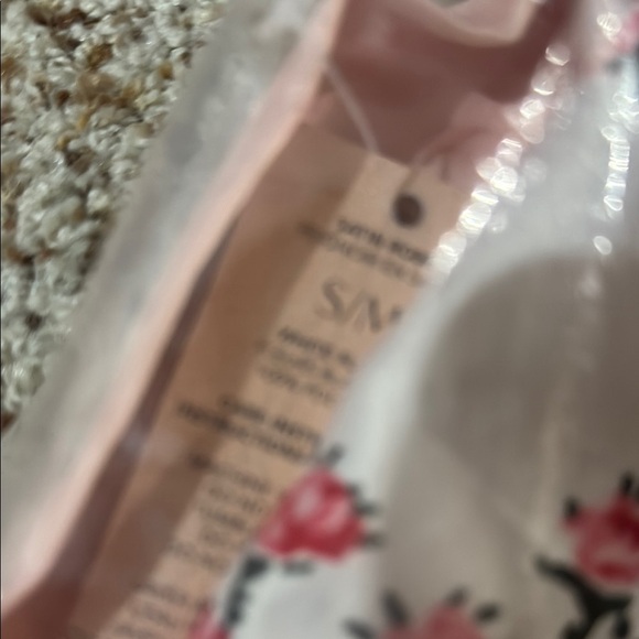 🆕 Morgan Lane Floral Print Women's Robe - Pink and White size S/M NWT - Picture 7 of 8